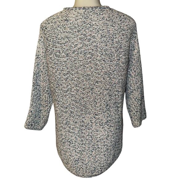 Chico’s V-Neck Pullover Sweater Size 0 US Small White Green Pink Shine Shimmer - Picture 2 of 7